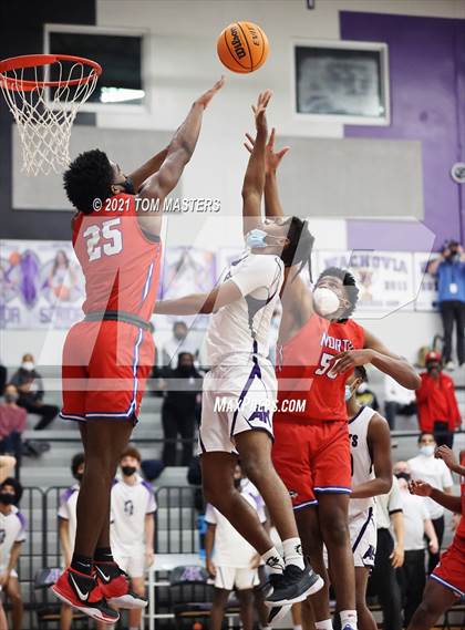 Thumbnail 1 in North Mecklenburg @ Ardrey Kell (NCHSAA 4A West Regional Championship) photogallery.
