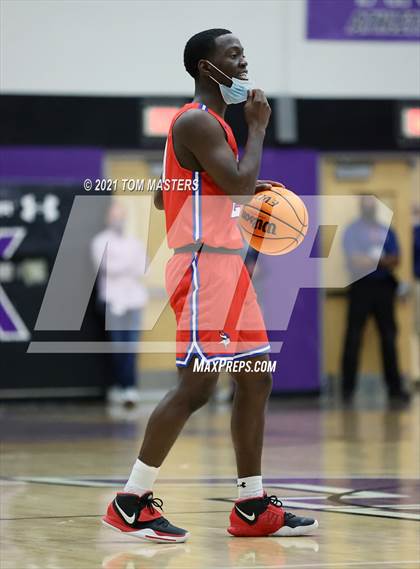 Thumbnail 3 in North Mecklenburg @ Ardrey Kell (NCHSAA 4A West Regional Championship) photogallery.