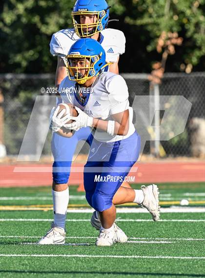 Thumbnail 2 in JV: Benicia @ Acalanes photogallery.