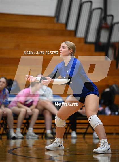 Thumbnail 2 in Wayne @ Miamisburg photogallery.
