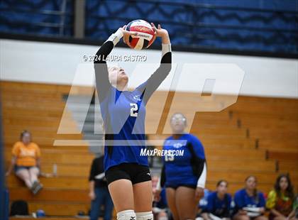 Thumbnail 3 in Wayne @ Miamisburg photogallery.