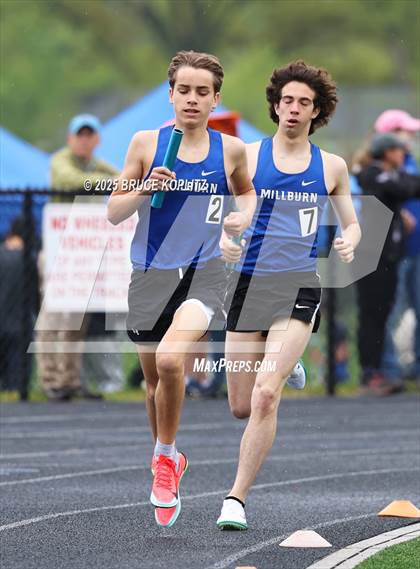 Thumbnail 1 in Paul H. Beck Memorial (Boys Relays) photogallery.
