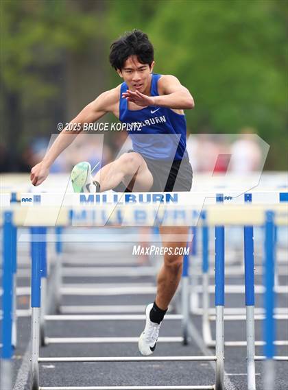 Thumbnail 3 in Paul H. Beck Memorial (Boys Relays) photogallery.