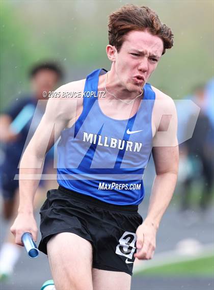 Thumbnail 3 in Paul H. Beck Memorial (Boys Relays) photogallery.