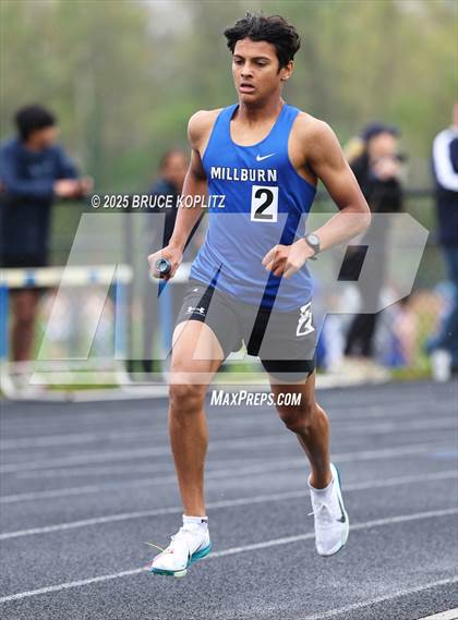 Thumbnail 3 in Paul H. Beck Memorial (Boys Relays) photogallery.
