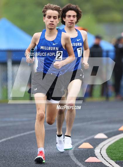 Thumbnail 3 in Paul H. Beck Memorial (Boys Relays) photogallery.
