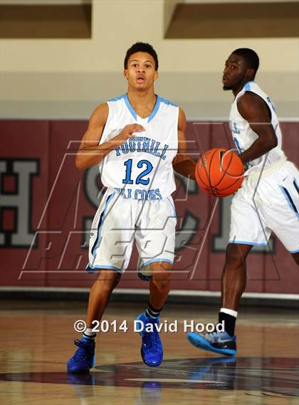 Thumbnail 2 in Harvard-Westlake vs. Foothill (MaxPreps Holiday Classic) photogallery.