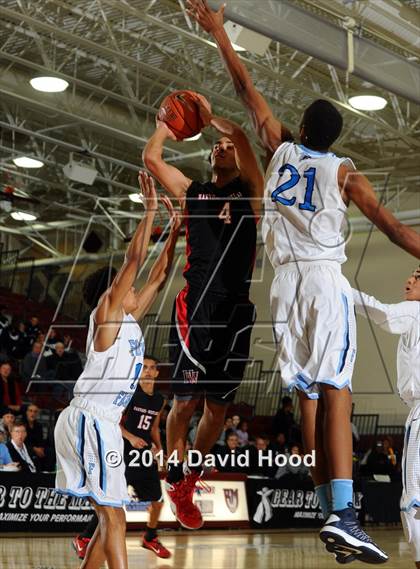 Thumbnail 2 in Harvard-Westlake vs. Foothill (MaxPreps Holiday Classic) photogallery.