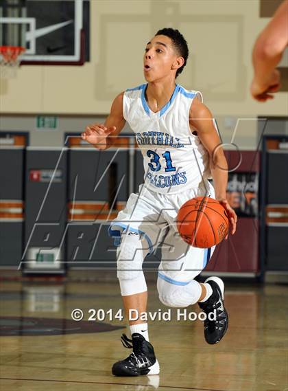 Thumbnail 1 in Harvard-Westlake vs. Foothill (MaxPreps Holiday Classic) photogallery.