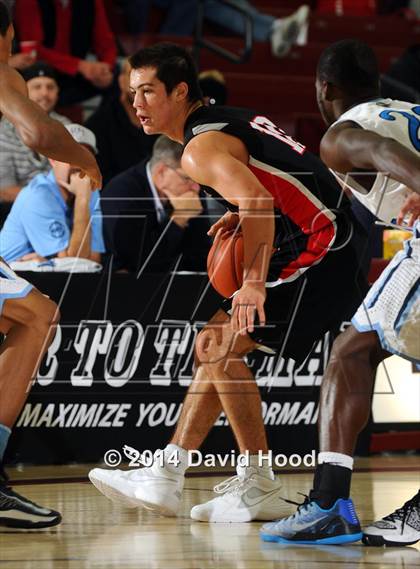 Thumbnail 1 in Harvard-Westlake vs. Foothill (MaxPreps Holiday Classic) photogallery.