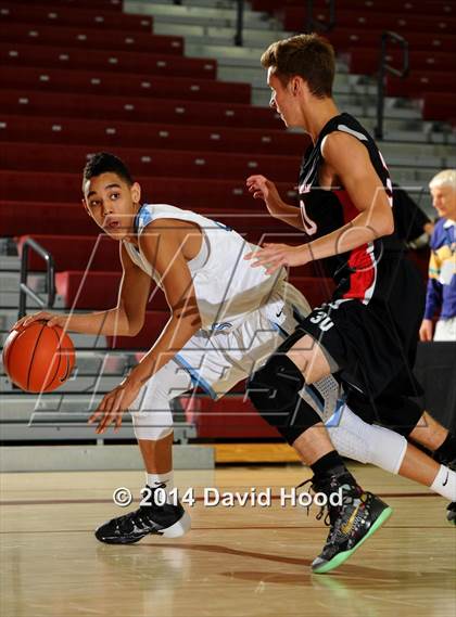 Thumbnail 3 in Harvard-Westlake vs. Foothill (MaxPreps Holiday Classic) photogallery.