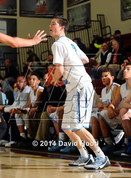 Thumbnail 1 in Harvard-Westlake vs. Foothill (MaxPreps Holiday Classic) photogallery.