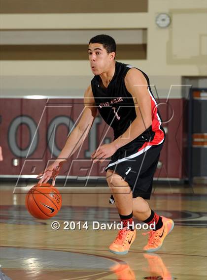 Thumbnail 2 in Harvard-Westlake vs. Foothill (MaxPreps Holiday Classic) photogallery.