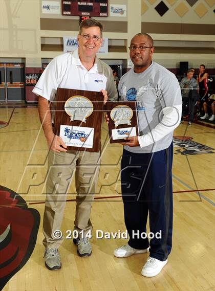 Thumbnail 3 in Harvard-Westlake vs. Foothill (MaxPreps Holiday Classic) photogallery.