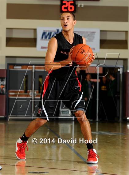 Thumbnail 2 in Harvard-Westlake vs. Foothill (MaxPreps Holiday Classic) photogallery.