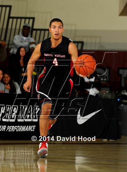Thumbnail 2 in Harvard-Westlake vs. Foothill (MaxPreps Holiday Classic) photogallery.