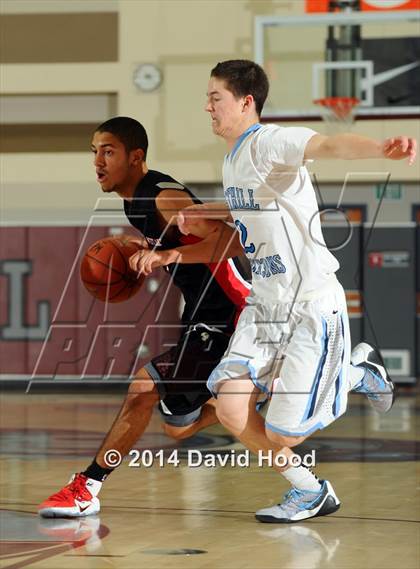 Thumbnail 3 in Harvard-Westlake vs. Foothill (MaxPreps Holiday Classic) photogallery.