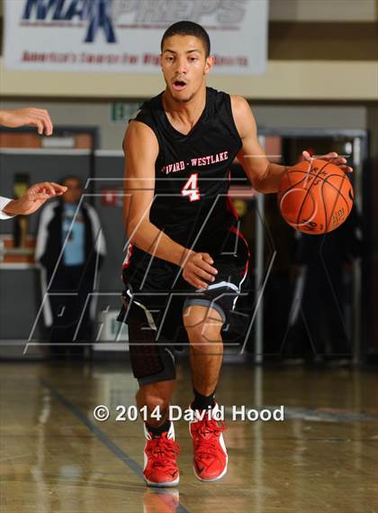 Thumbnail 1 in Harvard-Westlake vs. Foothill (MaxPreps Holiday Classic) photogallery.