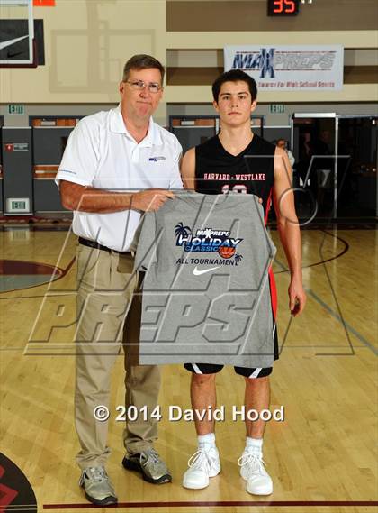 Thumbnail 2 in Harvard-Westlake vs. Foothill (MaxPreps Holiday Classic) photogallery.