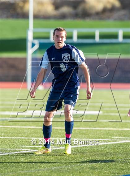 Thumbnail 1 in Legend vs. Columbine (CHSAA 5A 1st Round) photogallery.