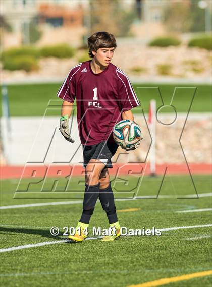 Thumbnail 2 in Legend vs. Columbine (CHSAA 5A 1st Round) photogallery.