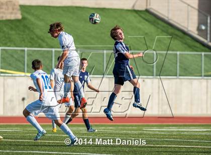 Thumbnail 1 in Legend vs. Columbine (CHSAA 5A 1st Round) photogallery.