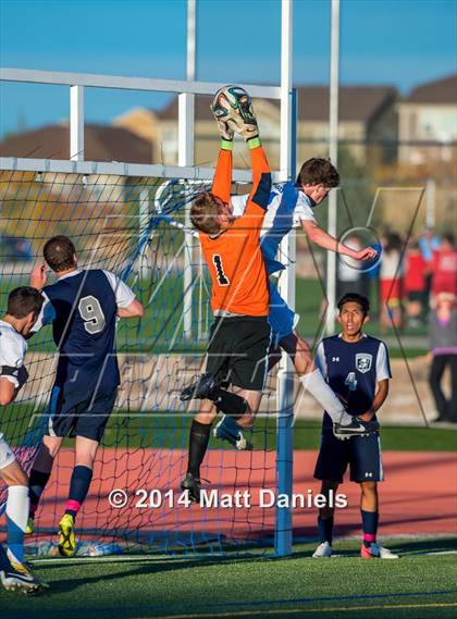 Thumbnail 3 in Legend vs. Columbine (CHSAA 5A 1st Round) photogallery.