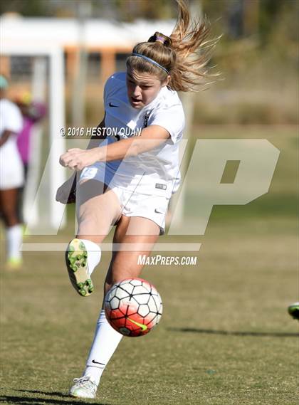 Thumbnail 2 in Tesoro vs. Palos Verdes (OC Winter Showcase) photogallery.