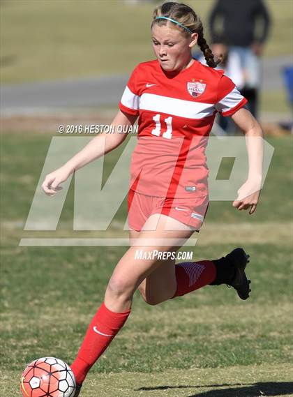 Thumbnail 2 in Tesoro vs. Palos Verdes (OC Winter Showcase) photogallery.