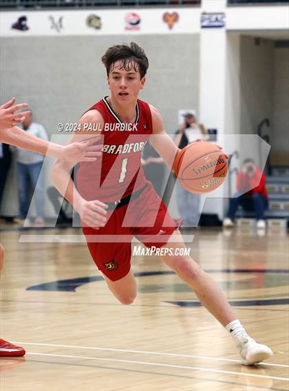 Thumbnail 2 in Punxsutawney vs Bradford (District 9 4A Final) photogallery.