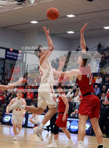 Thumbnail 1 in Punxsutawney vs Bradford (District 9 4A Final) photogallery.