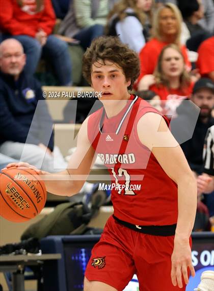 Thumbnail 1 in Punxsutawney vs Bradford (District 9 4A Final) photogallery.