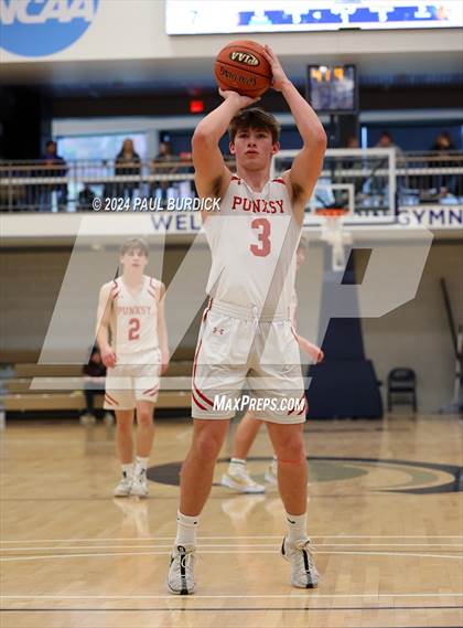 Thumbnail 1 in Punxsutawney vs Bradford (District 9 4A Final) photogallery.