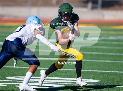 Thumbnail 3 in Saugus @ Moorpark photogallery.