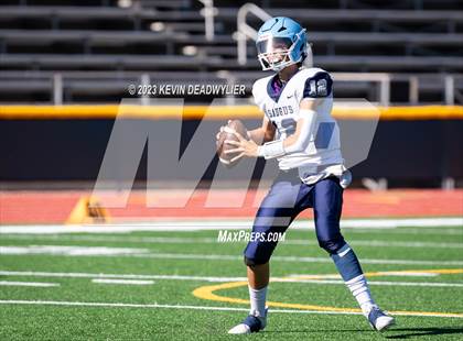 Thumbnail 3 in Saugus @ Moorpark photogallery.