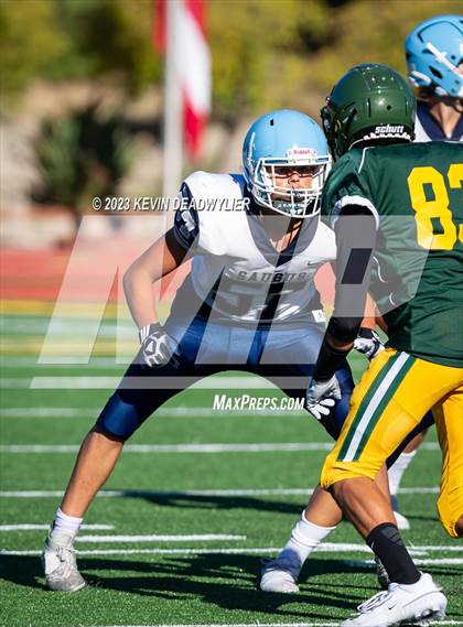 Thumbnail 3 in Saugus @ Moorpark photogallery.
