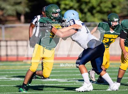 Thumbnail 3 in Saugus @ Moorpark photogallery.