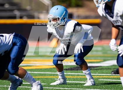 Thumbnail 3 in Saugus @ Moorpark photogallery.