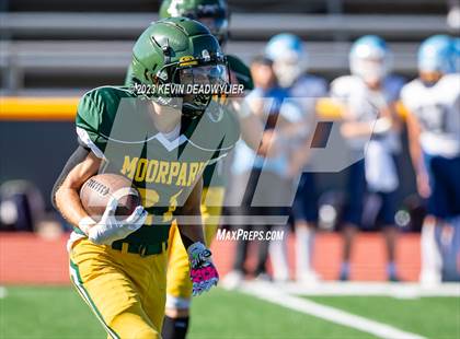 Thumbnail 3 in Saugus @ Moorpark photogallery.