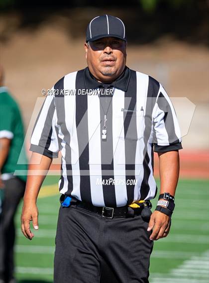 Thumbnail 1 in Saugus @ Moorpark photogallery.