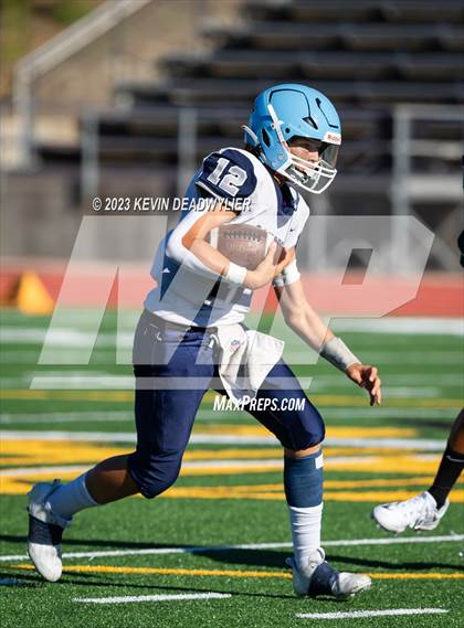 Thumbnail 2 in Saugus @ Moorpark photogallery.