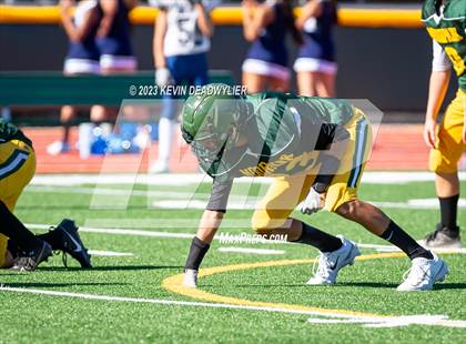 Thumbnail 3 in Saugus @ Moorpark photogallery.