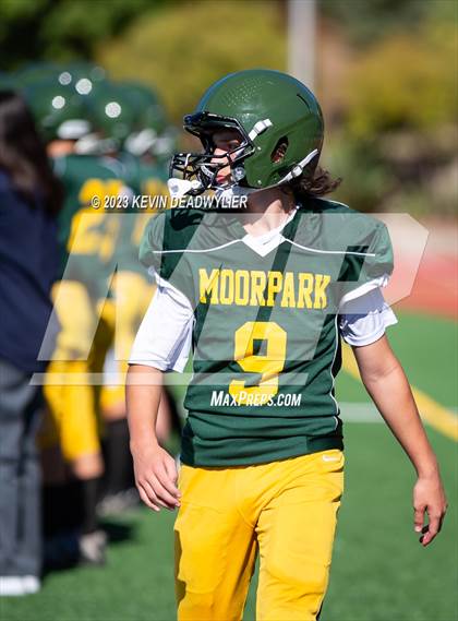 Thumbnail 2 in Saugus @ Moorpark photogallery.