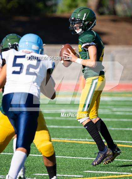 Thumbnail 1 in Saugus @ Moorpark photogallery.