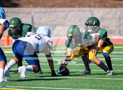 Thumbnail 3 in Saugus @ Moorpark photogallery.