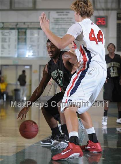 Thumbnail 3 in Pleasant Grove @ Monterey Trail photogallery.