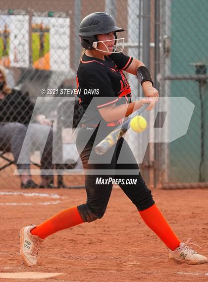 Thumbnail 1 in Corona del Sol @ Highland photogallery.
