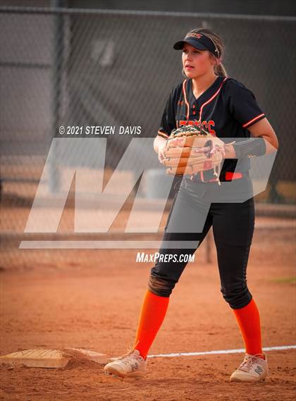 Thumbnail 1 in Corona del Sol @ Highland photogallery.