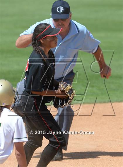 Thumbnail 1 in St. Bonaventure vs. Garden Grove (CIF SS D5 Final) photogallery.