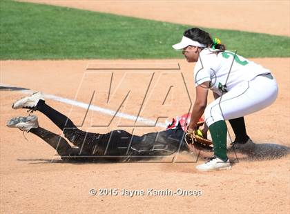 Thumbnail 3 in St. Bonaventure vs. Garden Grove (CIF SS D5 Final) photogallery.